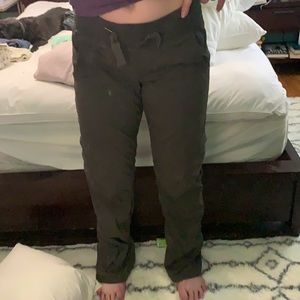 Size 8 Lululemon Cabin Pant Olive Green